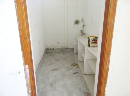 1786566012-2) Li id 367 - Puja Room.JPG